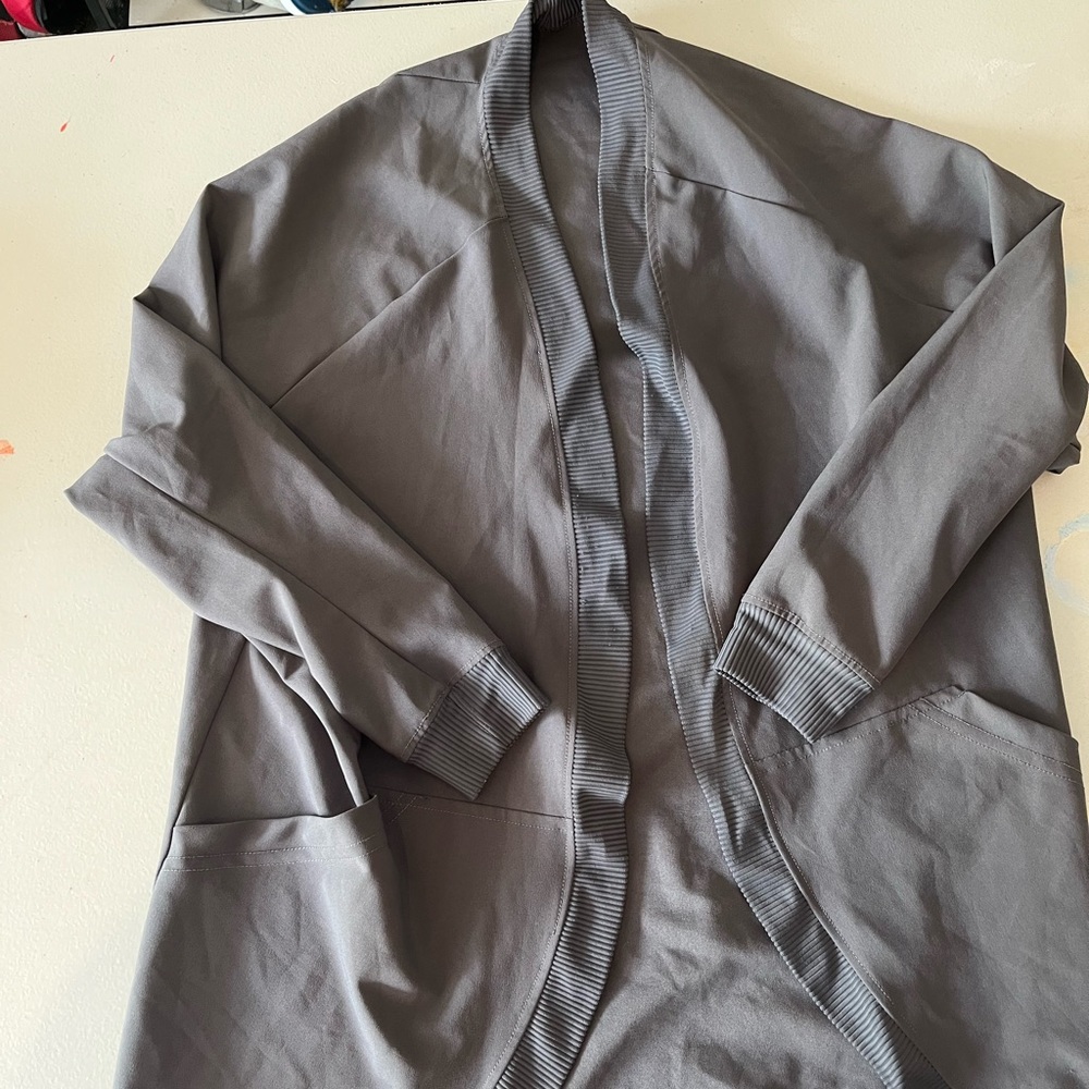 Five dance wear cocoon  sweater